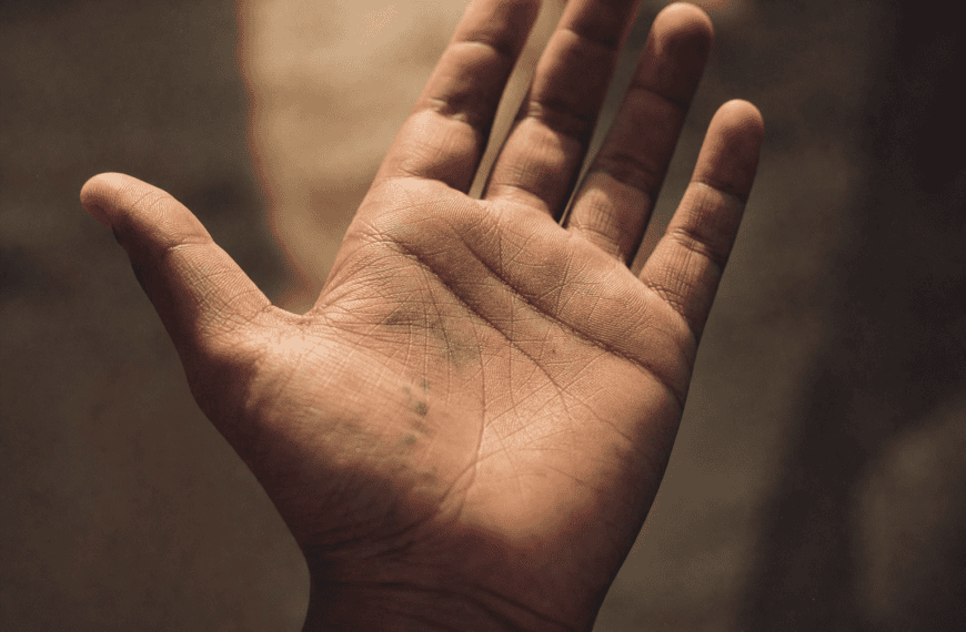 The Biggest Palm Reading Mistakes Beginners Make